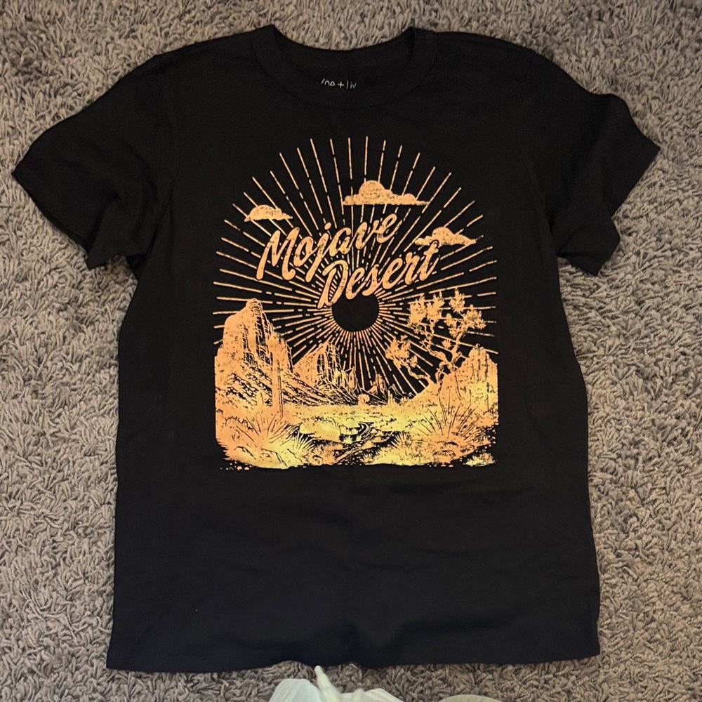 Zoe + Liv Black Crewneck Tee - Graphic Label